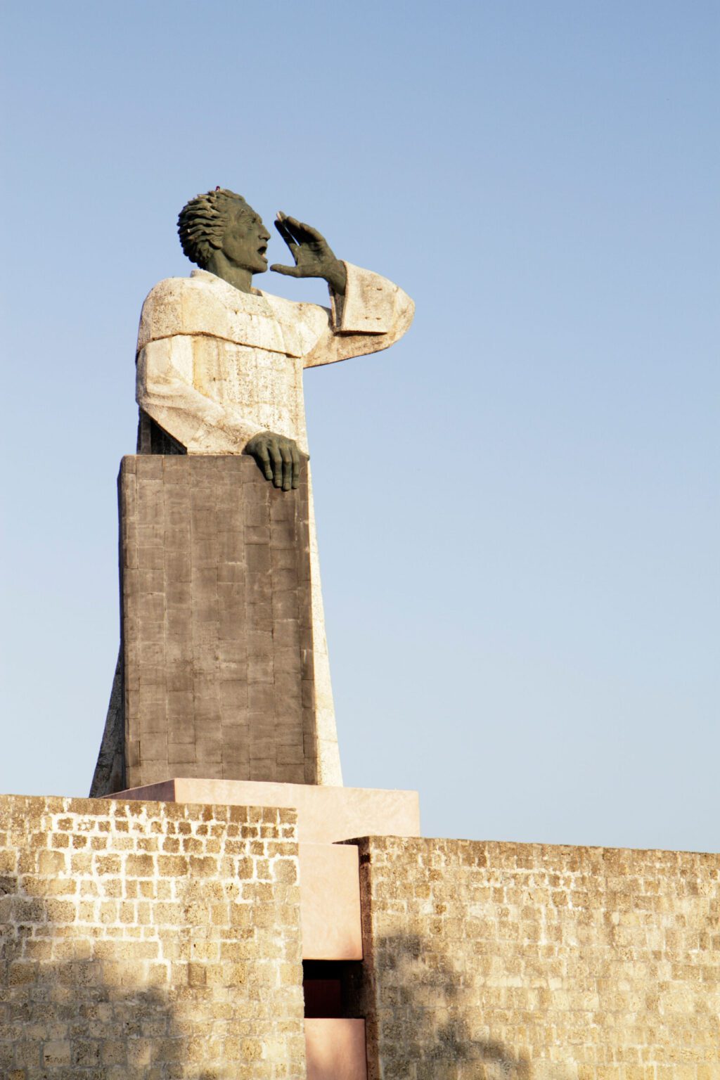 Monument, Bird, Animal